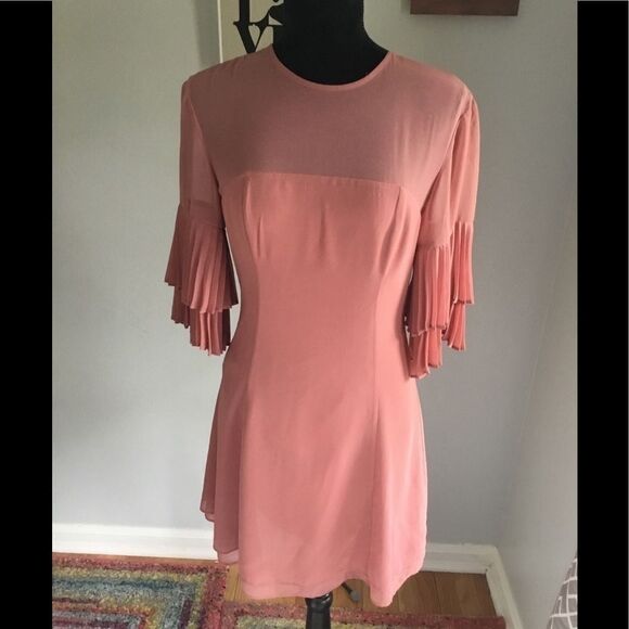 Keepsake Dress with ruffled detail sleeves- Size M - Picture 1 of 4